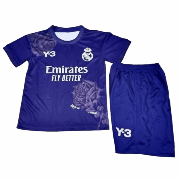 24-25 version of Real Madrid’s Children's Training Shirt